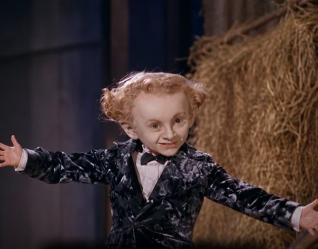 Tiptoe Rumpelstiltskin blank meme template